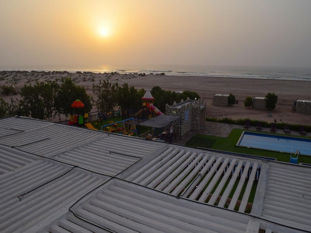 Alashkhara Beach Resort Jalan bu ali Oman 3